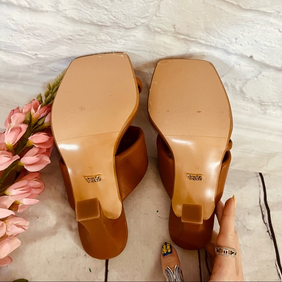 Zara Leather Heels - Picture 8 of 11